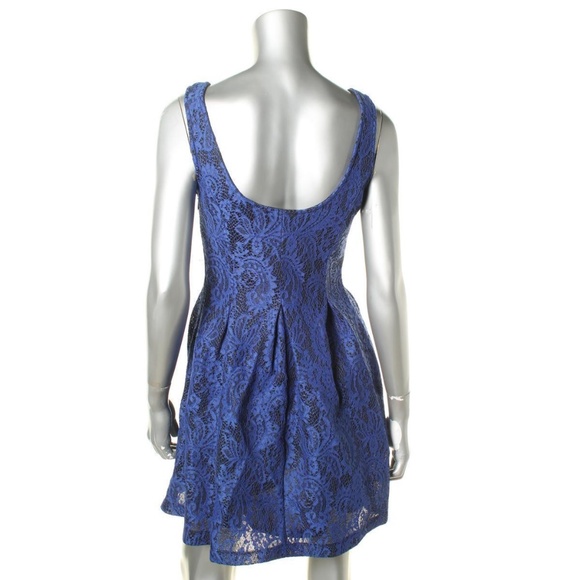 Mystic Blue Lace Scoop Back Party Dress Sz S - Picture 2 of 2